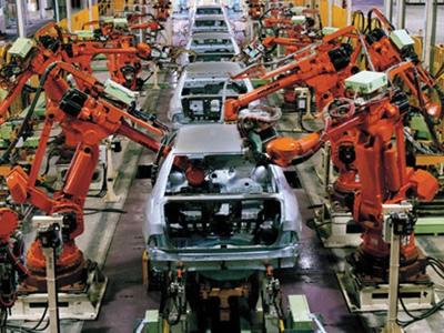 Оператор на виробництво автомобілів