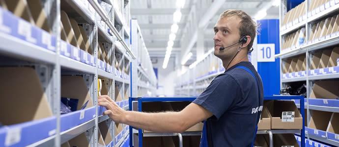 Работа на складе для украинцев