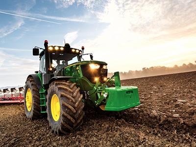 Вакансия для тракториста в Литве