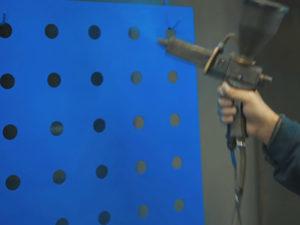 Фарбування металу з пульверизатора в Литві (Клайпеда)