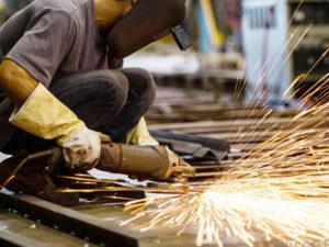 Слюсар по обробці нержавійки в Литві