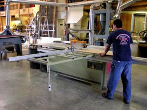 Столяр в Литве