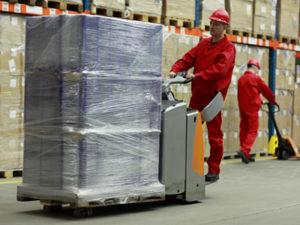 Робота комплектувальника на склад в Латвії