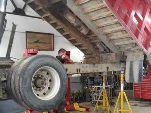 Робота для автослюсаря на автосервіс в Німеччині