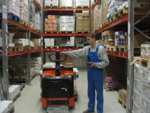 Робота для комірника на складі в Чехії