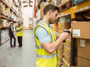 Работа для стикеровщика на складе в Латвии