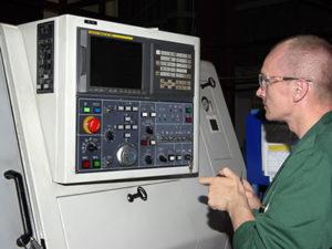 Работа для оператора на станок ЧПУ в Литве