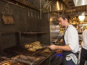 Робота для кухаря мангальщика ресторану при готелі