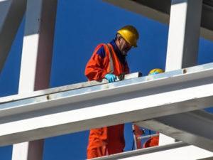 Работа для слесаря на строительной площадке