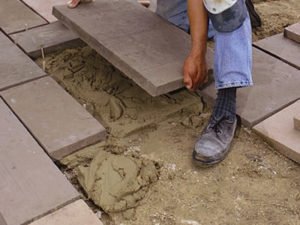 Работа для укладчика тротуарной плитки