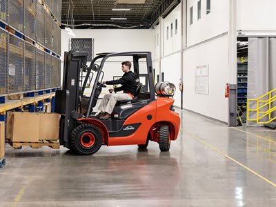 Вакансия для карщика без опыта работы на логистический склад в Польше