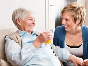 Работа для опекунки по уходу за больным человеком