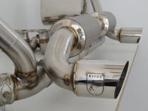 Робота для оператора з обслуговування автоматичної лінії