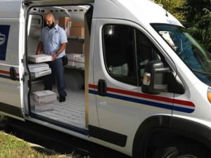 Робота для водія-кур'єра з доставки посилок на адресу одержувача