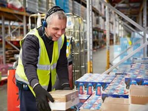 Работа для упаковщика товара на складе в Литве