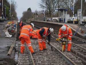 Работа по ремонту железной дороги в Чехии