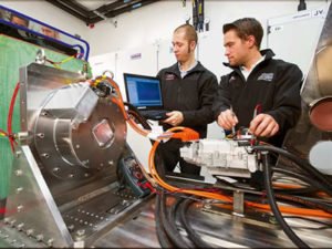 Работа для слесаря-электрика на производстве