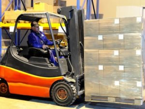 Работа для грузчика на складе