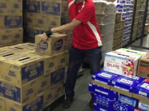 Работа на складе супермаркета Ашан