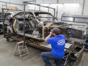 Робота для майстра по реконструкції автомобілів