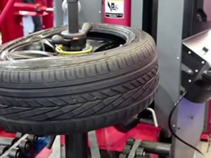 Стажування для студентів на шиномонтажі 