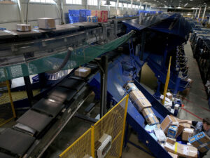 Работа для сортировщика посылок и товара на складе