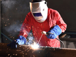 Робота для зварювальника металоконструкцій на цегельному заводі