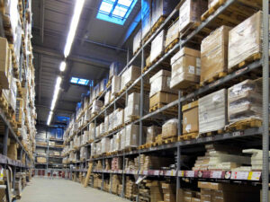 работа на складе продукции